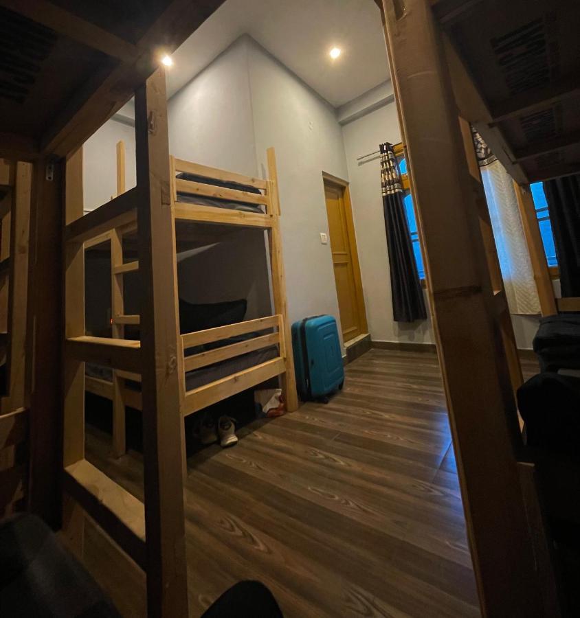 קאסול Wabi Sabi Riverside Hostel מראה חיצוני תמונה