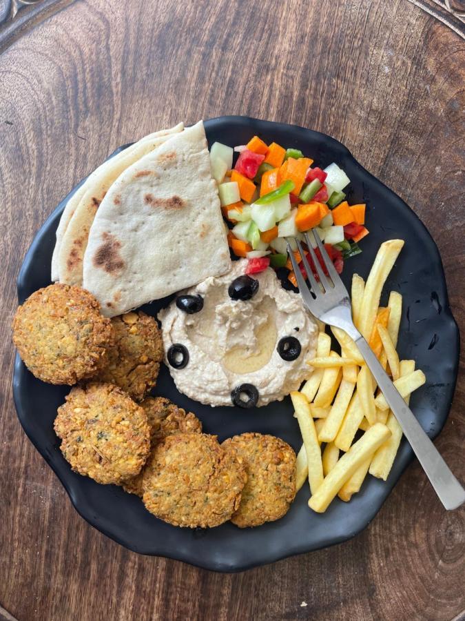 קאסול Wabi Sabi Riverside Hostel מראה חיצוני תמונה