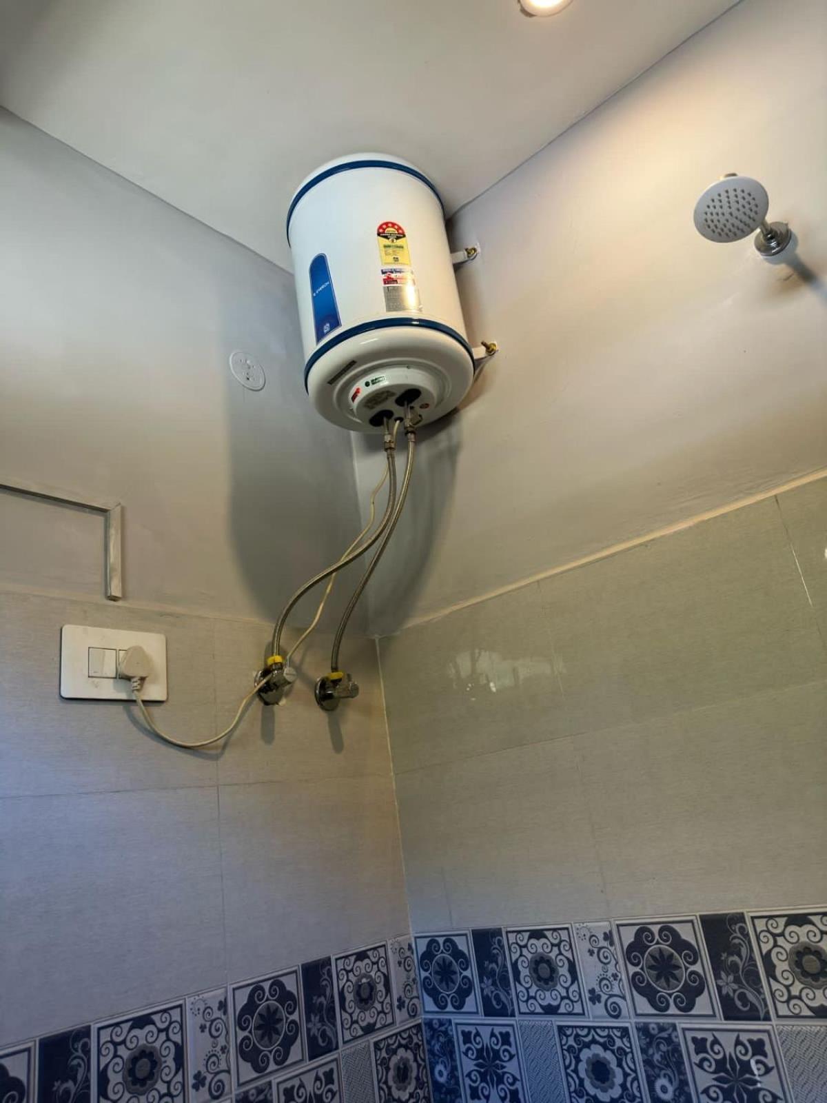 קאסול Wabi Sabi Riverside Hostel מראה חיצוני תמונה